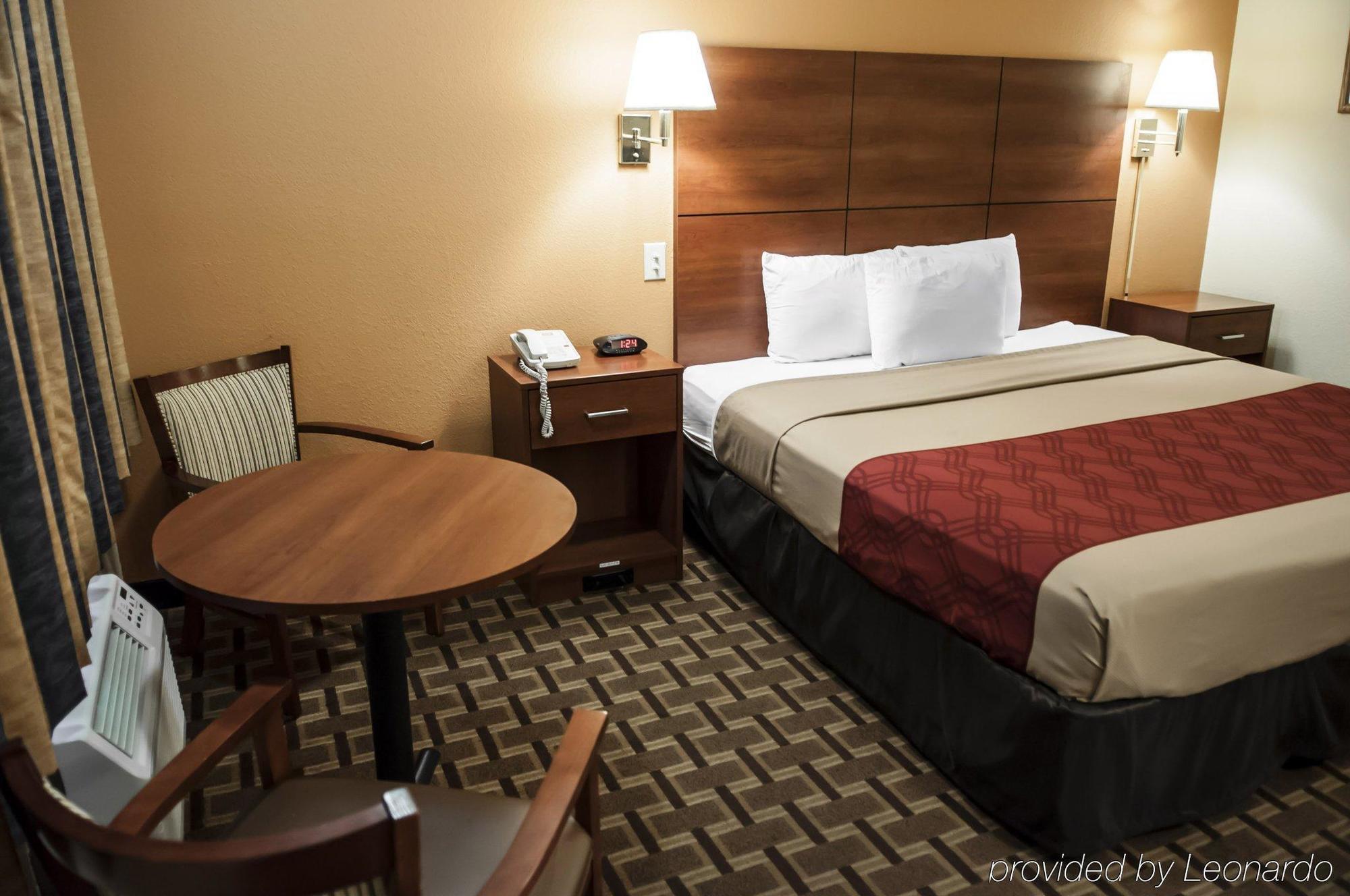 Econo Lodge Midtown Альбукерке Экстерьер фото