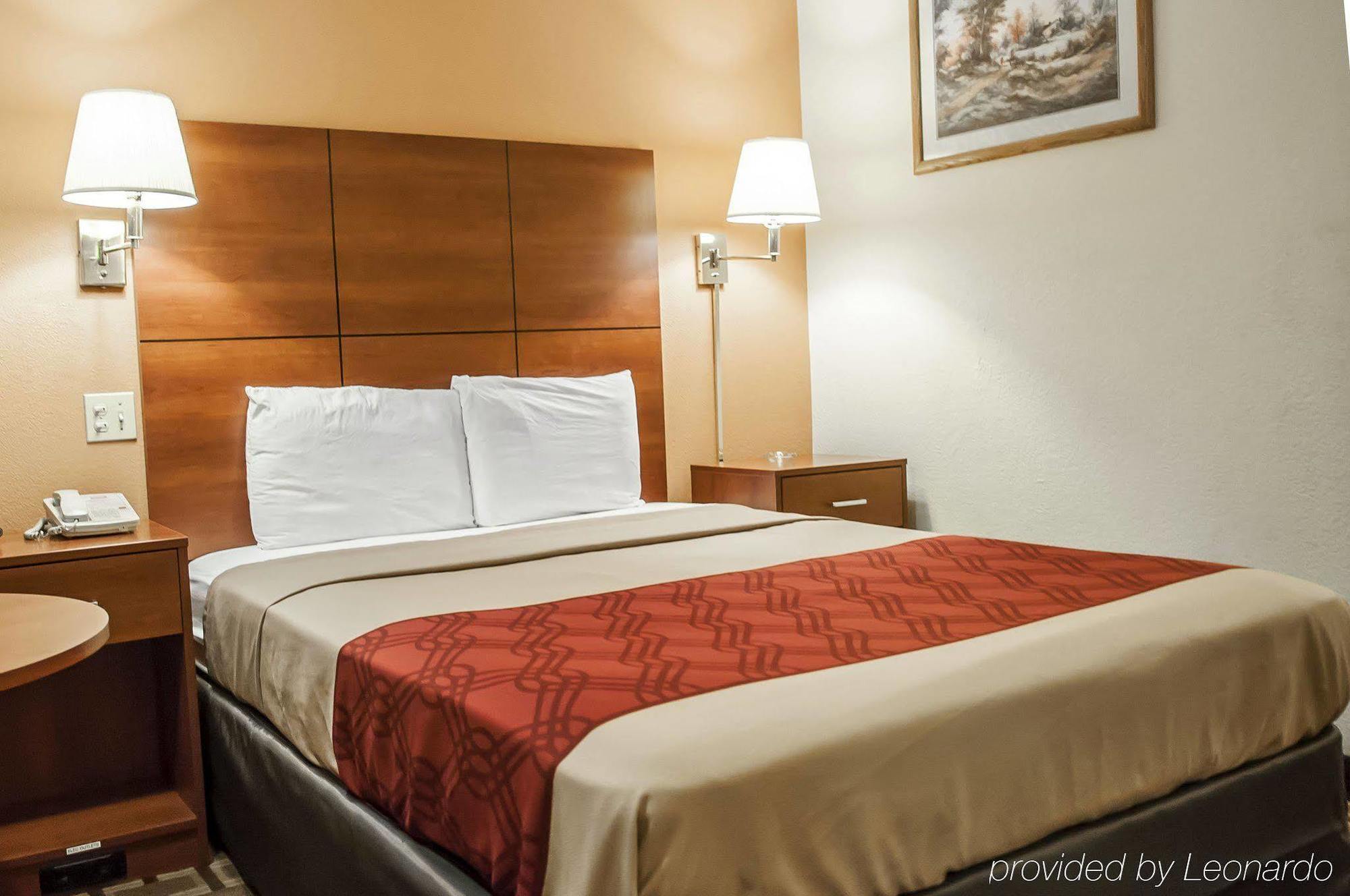 Econo Lodge Midtown Альбукерке Экстерьер фото