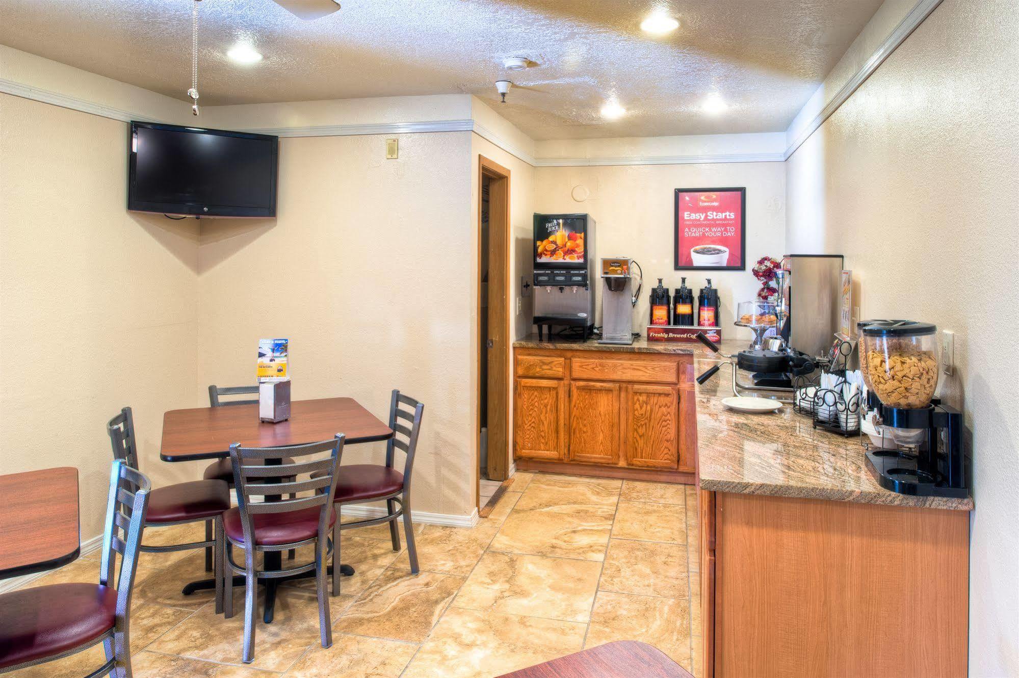 Econo Lodge Midtown Альбукерке Экстерьер фото