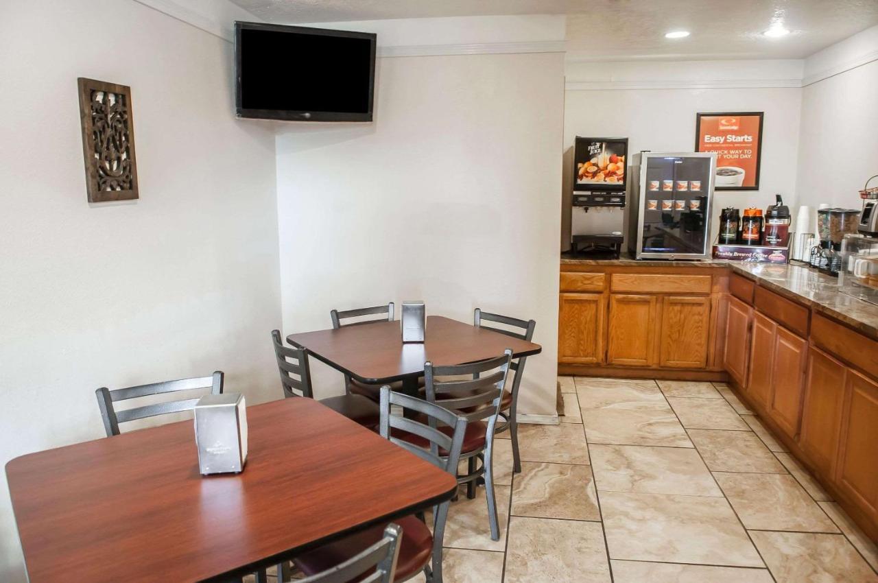 Econo Lodge Midtown Альбукерке Экстерьер фото